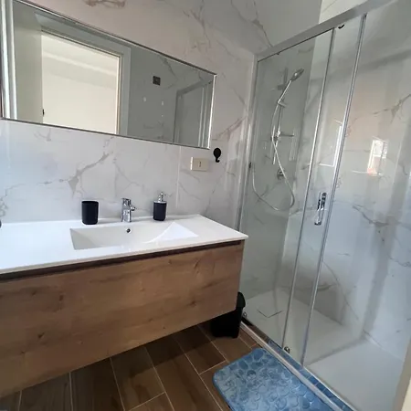 La Casa Del Giglio Albenga