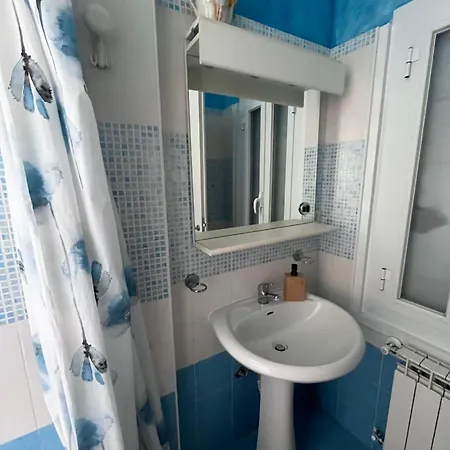 La Casa Del Giglio Albenga